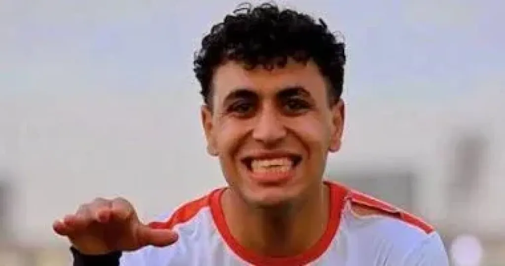 أيمن أمير يجدد عقده مع الزمالك 4 سنوات.. ويُقيد في القائمة الثانية رغم إيقاف القيد