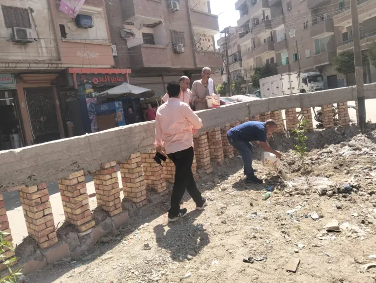 محافظ أسيوط: استمرار أعمال التشجير والتجميل بمنفلوط لتحويل المساحات المفتوحة