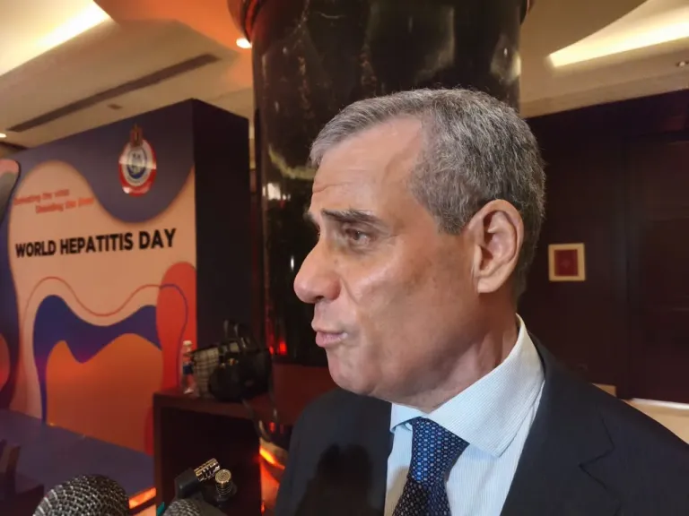 د. وحيد دوس: من 90 ألف دولار لـ 500 جنيه.. مصر صنعت معجزة في علاج فيروس سي وعالجت 6 ملايين مواطن بالمجان