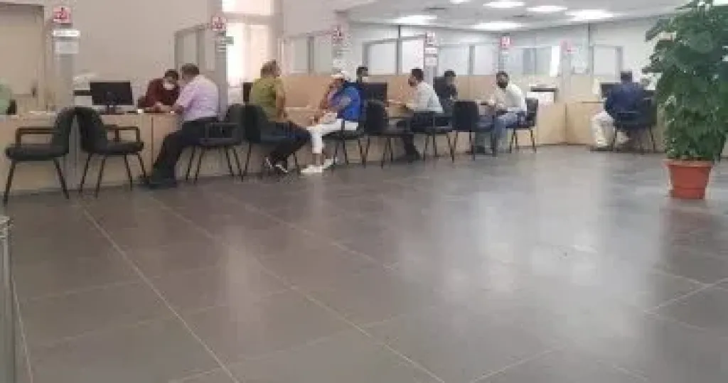 وزير العدل يقرر إنشاء فرعي توثيق جديدين للبنك الأهلي وبنك مصر بالقاهرة