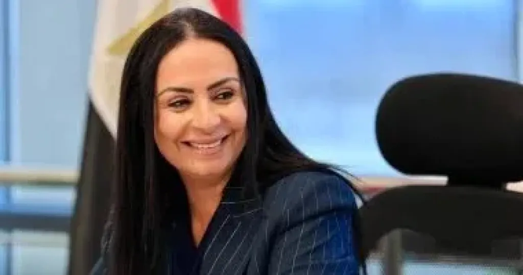 وزيرة التضامن توجه بتوفير منح لأوائل الثانوية العامة والأزهرية من ذوي الإعاقة