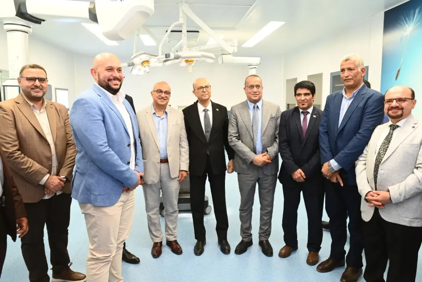 الدكتور المنشاوي يفتتح المرحلة الأولى من مركز جراحة اليد والجراحات الميكروسكوبية