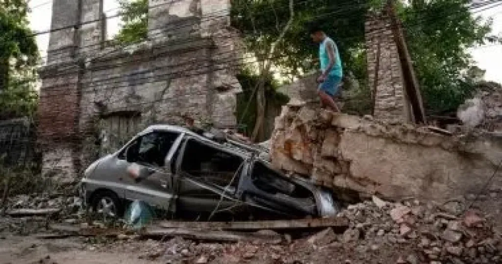 زلزال بقوة 5.6 درجة يضرب مقاطعة ”كويزون” الفلبينية
