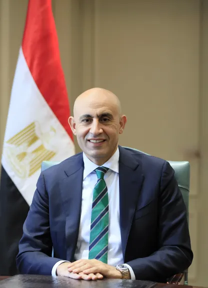 وزارة التعليم تعلن فتح باب التقدم بمدارس المتفوقين للحاصلين على الإعدادية
