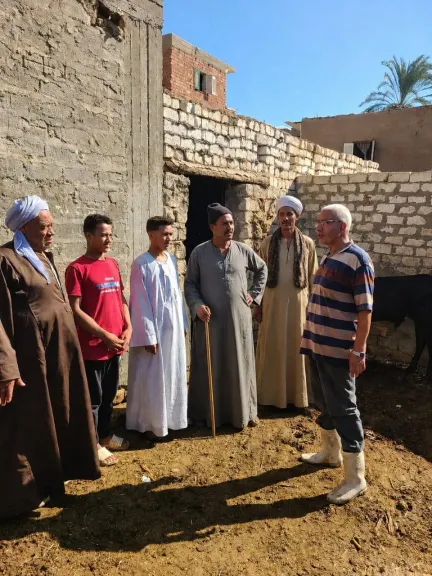 محافظ أسيوط: نشر الوعي البيطري وتعزيز التحصين أساس حماية الثروة الحيوانية