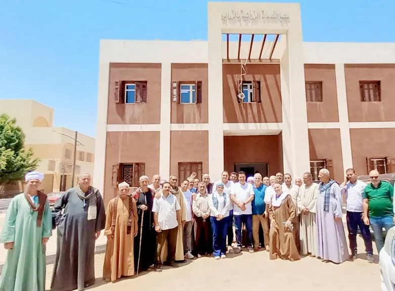 محافظ أسيوط: تطوير منظومة الإرشاد الزراعي ودعم مجمعات ”حياة كريمة”