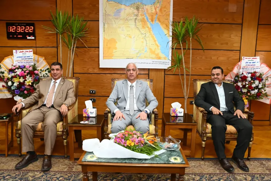 عبدالمولى يستقبل رئيس جامعة أسيوط الجديدة التكنولوجية لتقديم التهنئة