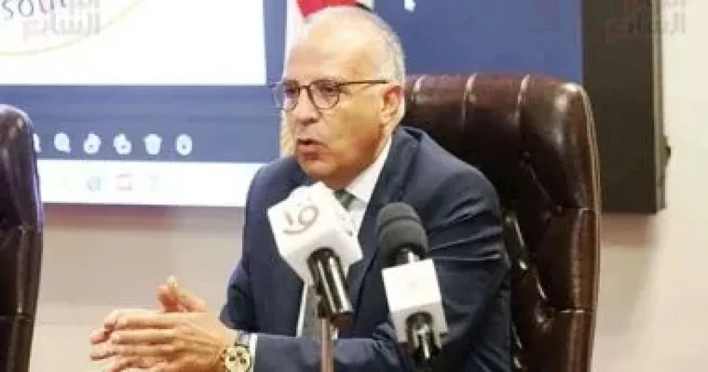 وزير الرى: السد العالى صمام أمان مصر فى مواجهة الجفاف والفيضانات