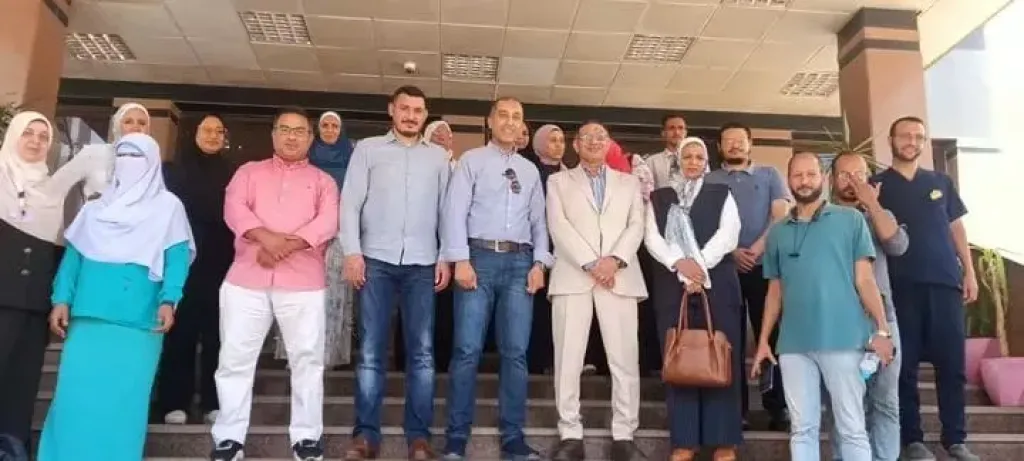 مستشفى الراجحي بجامعة أسيوط يستقبل لجنة المراجعة السنوية للإيزو ٩٠٠١ : ٢٠١٥ لمراجعة
