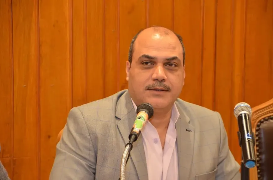 محمد الباز يكشف تفاصيل جديدة في قضية الدكتورة نوال الدجوي ويستعرض مستندات التحقيق خلال برنامج ”بالورقة والقلم”