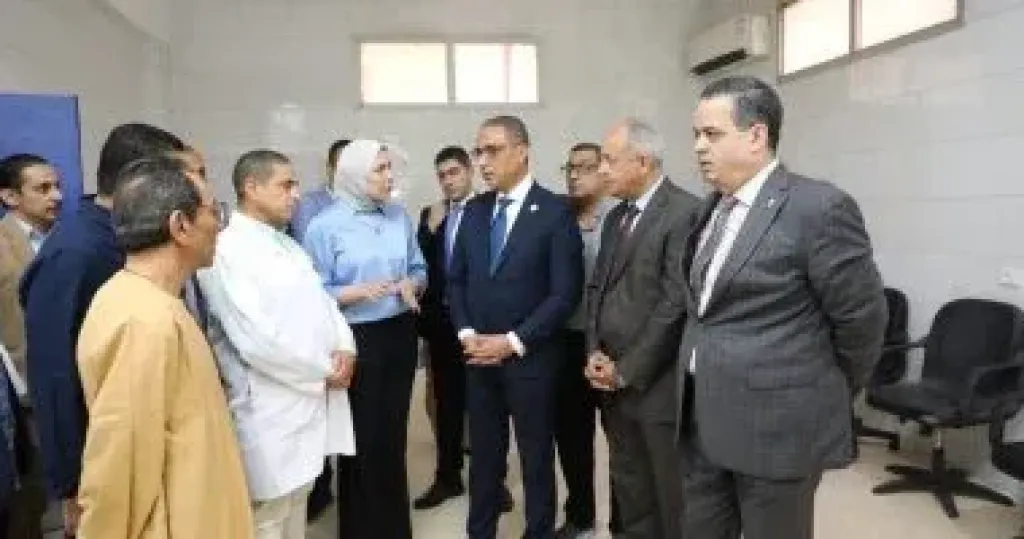 محافظ الجيزة يفتتح وحدتى مناظير الجهاز الهضمى ورعاية القلب بمستشفى الحوامدية