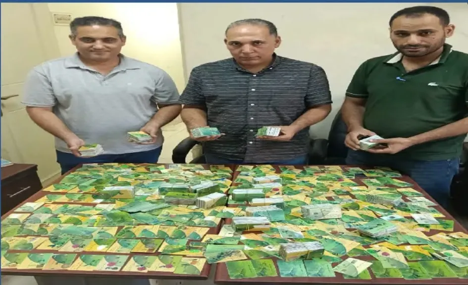 ضبط 1350 بطاقة تموينية داخل مخبز  وآخرين تصرف في 15 شيكارة دقيق مدعم  بدمنهور