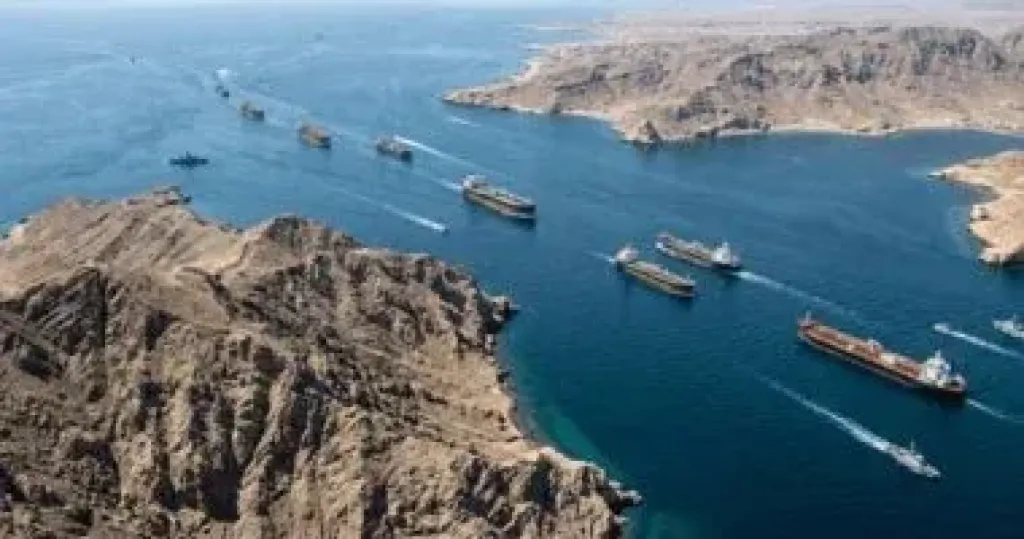 الجيش الإيرانى: نظامنا القائم فى مضيق هرمز لا رجعة عنه