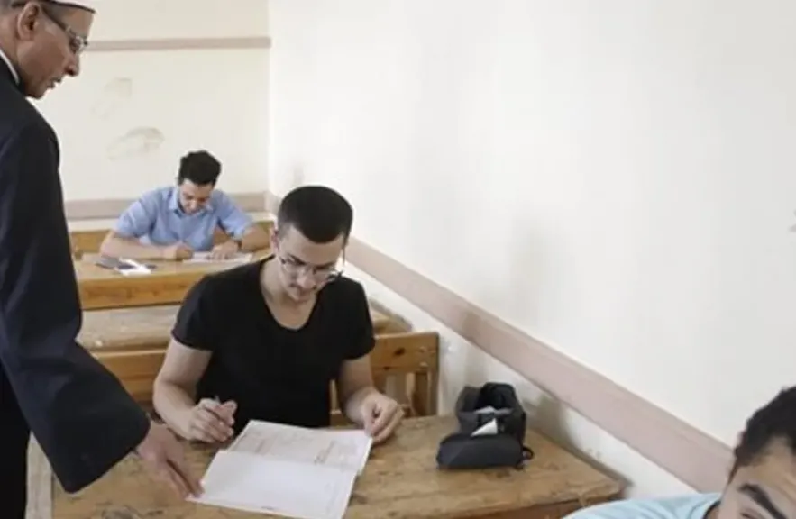 انتهاء امتحانات الدور الثاني للإعدادية الأزهرية.. وبدء تصحيح أوراق الإجابة