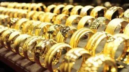 سعر الذهب عيار 14 اليوم الأحد 9 أغسطس يصل إلى 4077 جنيهًا