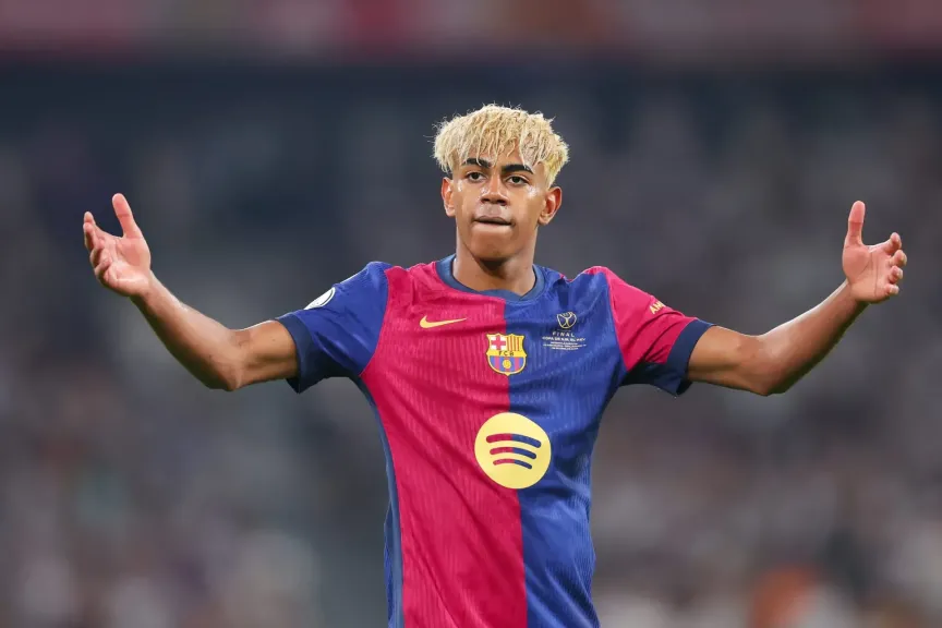 قصر بـ10 ملايين يورو.. لامين يامال ينتقل إلى منزل شاكيرا وبيكيه السابق