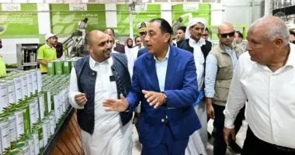 خلال جولته اليوم بمطروح: رئيس الوزراء يتفقد معصرة زيتون فيرجينيا المطورة