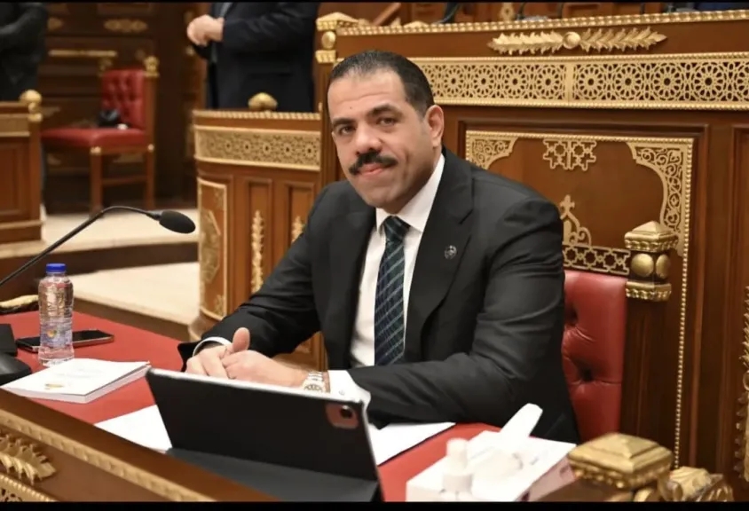 أحمد عبد الغني يهنئ محمد يوسف بفوز رئاسة شعبة المحررين البرلمانيين