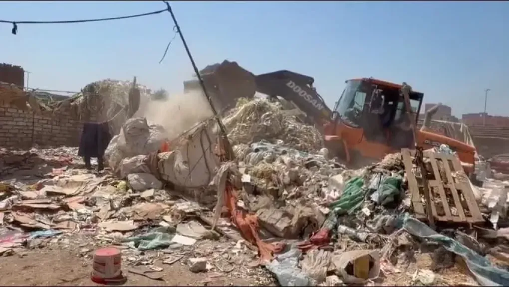 محافظة الجيزة: إخلاء وغلق وإزالة مخازن الفرز والخردة بشارعي الإخلاص وعادل إمام بالطالبية