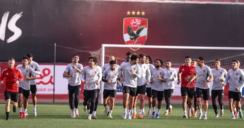 الأهلي يُحدد مهاجمه الأول في الموسم الجديد