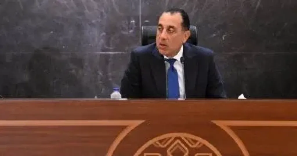 رئيس الوزراء يوجه وزير العمل بصرف تعويضات من صندوق العمالة غير المنتظمة لأسر ضحايا حادث الإسماعيلية