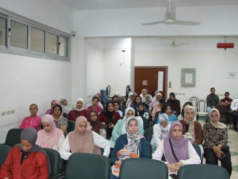 «سلامة المرضى والسياسات المصرية في تطوير الرعاية الصحية».. دورة تدريبية بكلية الطب