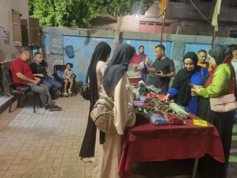 محافظ أسيوط: استمرار معارض الحرف التراثية بمراكز الشباب لدعم أصحاب المشروعات