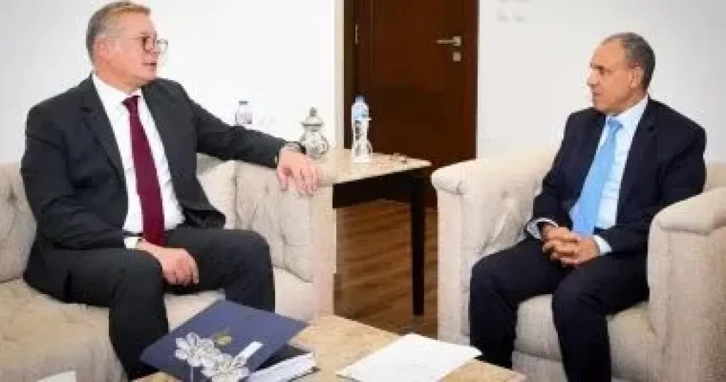 وزير الخارجية يلتقى وزير البترول والثروة المعدنية لبحث الترويج للاستثمار فى قطاعى البترول والتعدين