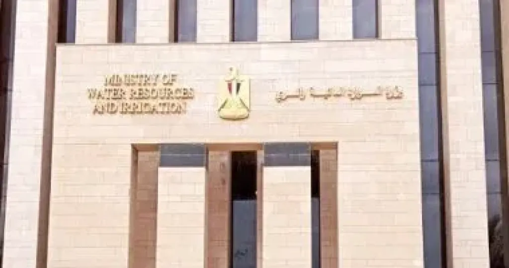 وزارة الرى تنفى ظهور بقعة زيت بنهر النيل فى الأقصر وتؤكد سلامة جودة المياه