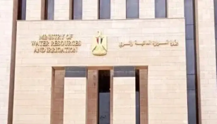 وزارة الرى تنفى ظهور بقعة زيت بنهر النيل فى الأقصر وتؤكد سلامة جودة المياه