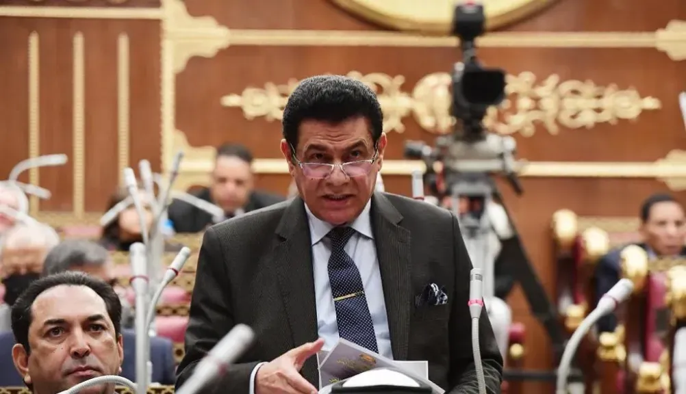 الدكتور محمد الصالحي يطالب  بحماية العمالة غير المنتظمة ودمجها في الاقتصاد الرسمي