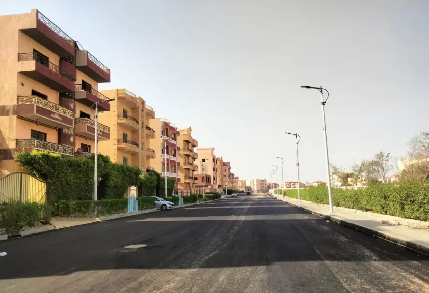 وزيرة الإسكان تتابع موقف تنفيذ مشروعات الطرق والمرافق بعدد من المدن الجديدة |صور