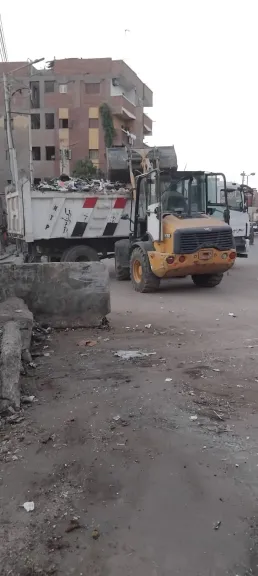 محافظ أسيوط: متابعة تطبيق منظومة الخصم المباشر بمطاحن مصر الوسطى