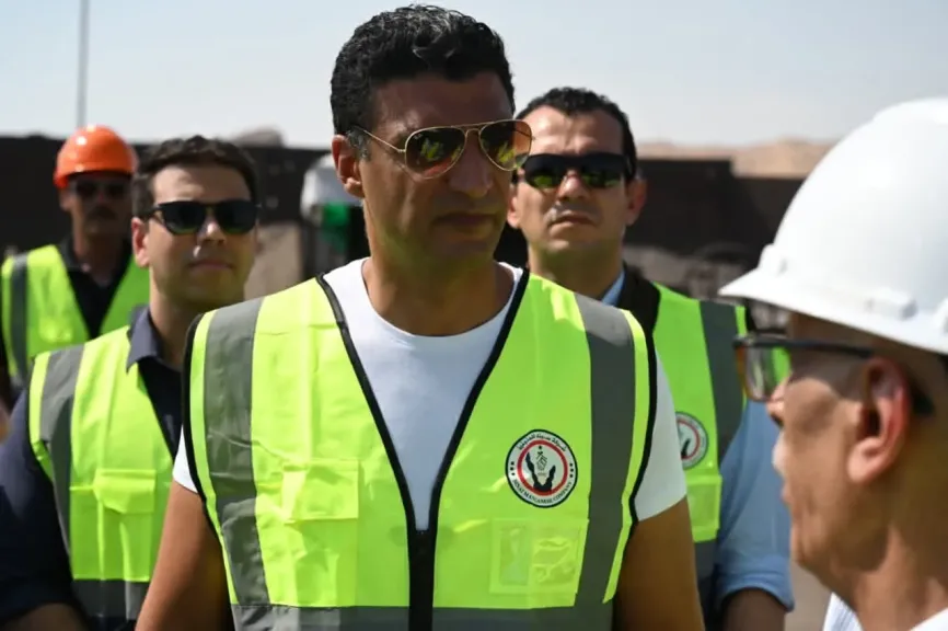 وزير الصناعة يفتتح منظومة «تنقية الغازات» بمصنع سيناء للمنجنيز في أبو زنيمة