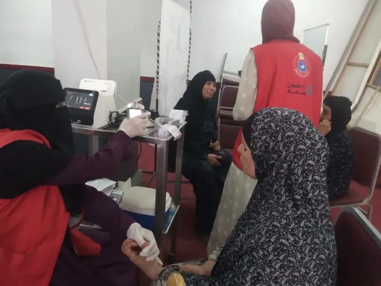 لليوم السادس عشر على التوالي استمرار تقديم خدمات مبادرة 100 يوم صحة في بني سويف