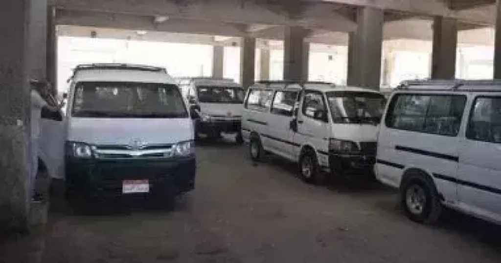 ترخيص 115 سيارة سرفيس لجنوب الجيزة ودعم خطوط البدرشين بـ20 رخصة