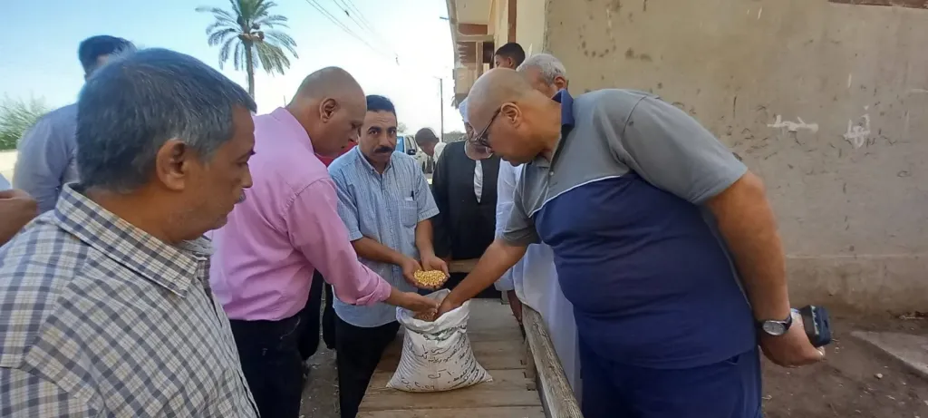 محافظ أسيوط: التوسع في الأعلاف الخضراء الحديثة لدعم صغار المربين
