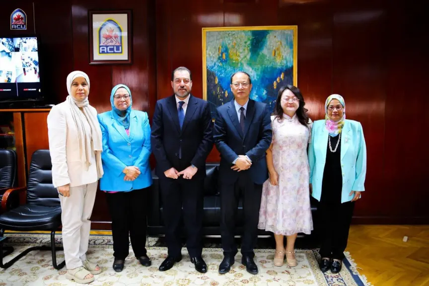 جامعة الأهرام الكندية تبحث التعاون مع الجامعات الصينية في عدة مجالات| صور