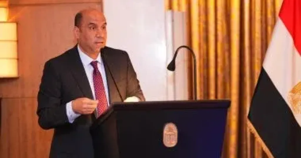 وزير العمل يعلن انتهاء اختبارات المتقدمين لـ2300 فرصة عمل بمشروع الضبعة