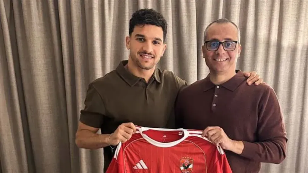 منصف بقرار: الأهلي فريق كبير واندمجت سريعا.. وأسعى للتتويج بكل البطولات