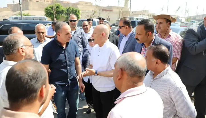 محافظ القاهرة وجولة تفقدية لمنطقة السيدة عائشة لمتابعة سير العمل لمشروعات التطوير الجارية