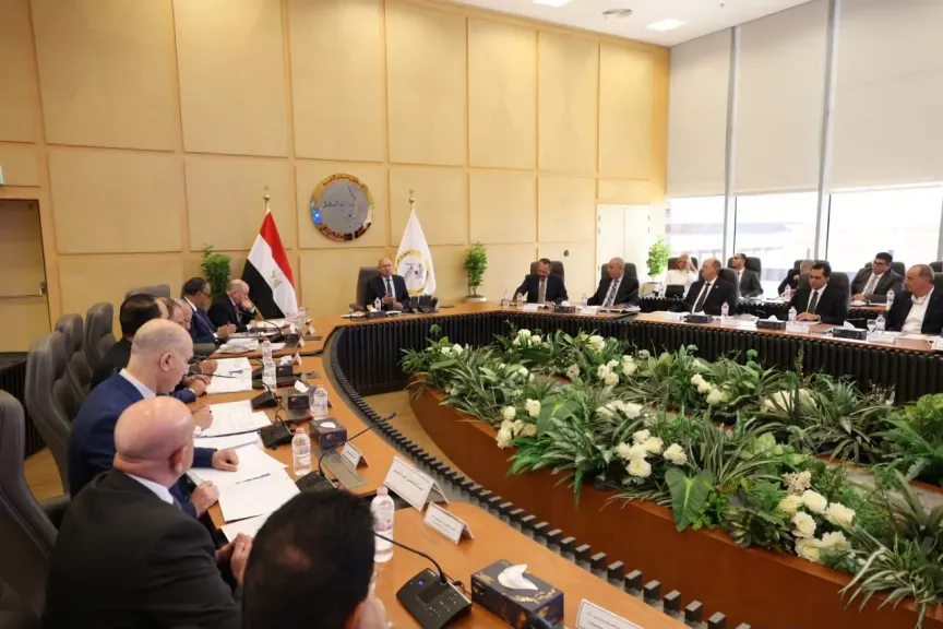 وزير النقل يترأس اجتماع الجمعية العامة  للشركة المصرية لناقلات البترول ويؤكد مواصلة تدعيم أسطولها