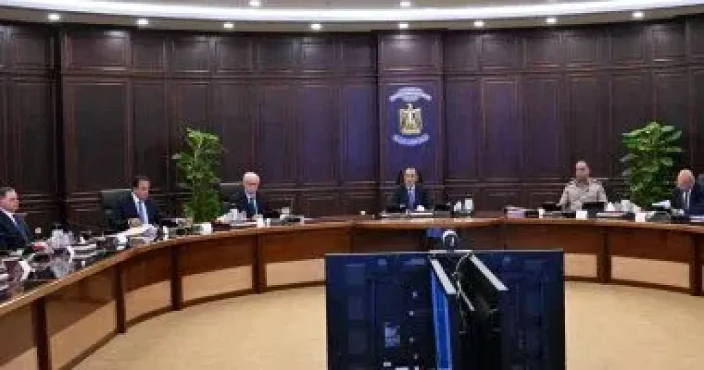 مدبولي: توجيهات من الرئيس بالاستمرار في تطوير مختلف جوانب منظومة التعليم