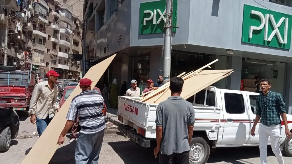 محافظ أسيوط: إيقاف أعمال تحويل وحدة سكنية إلى نشاط تجاري بشارع النميس بحي شرق