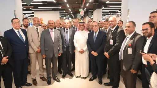 باستثمارات تتجاوز 150 مليون جنيه.. رئيس «القابضة الغذائية » يفتتح فرع «بنده» الحديد مدينة نصر