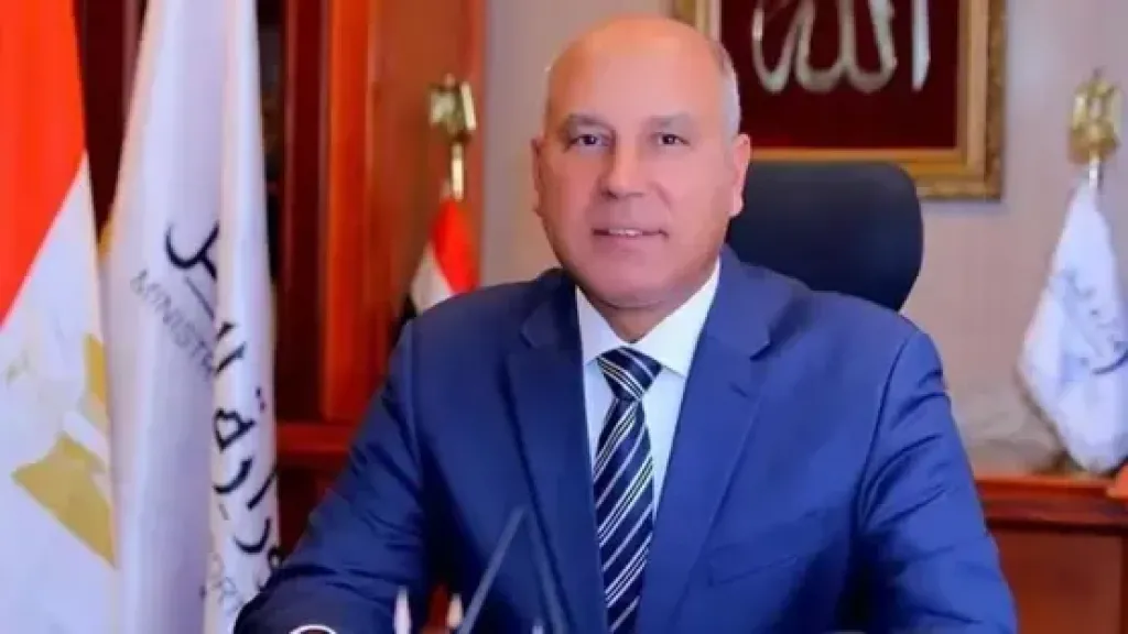النقل.. توعية من مخاطر السلوكيات السلبية  على الطرق  وتعرض حياة المواطنين للخطر وازهاق الارواح