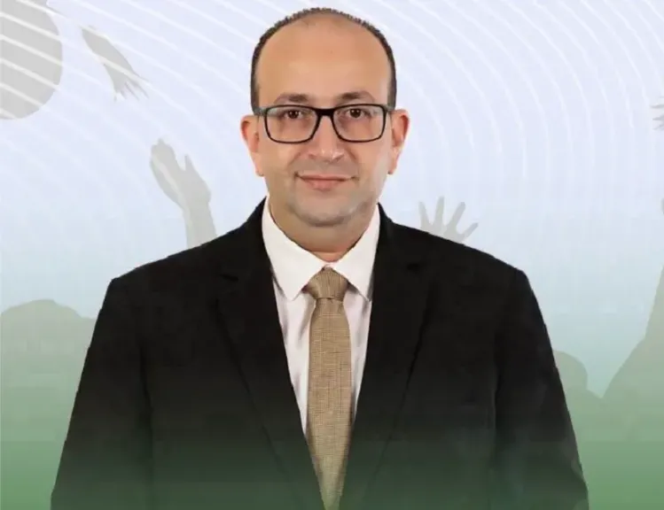 النائب عمرو عويضة يحذر من طريق بنجا بعد مصرع عروسين وشقيقتها