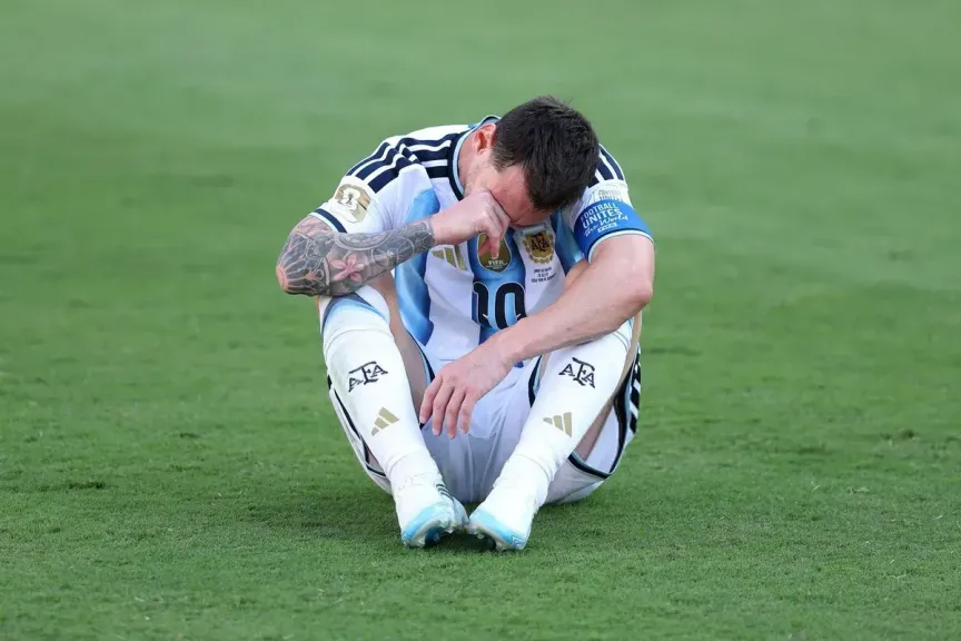 رابطة الدوري الأمريكي تعاقب ميسي بعد واقعته المثيرة