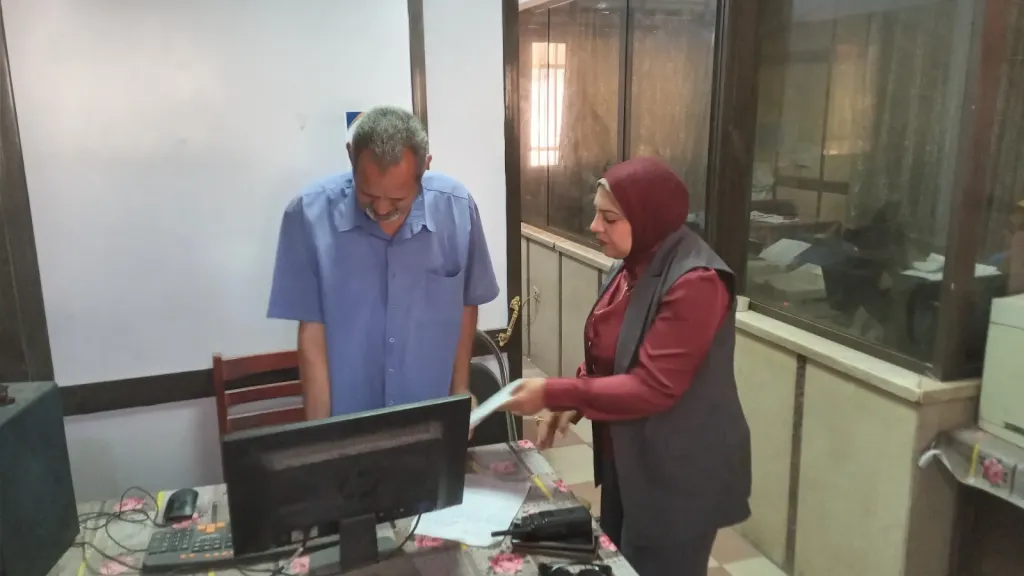 محافظ أسيوط: تكثيف المرور على المراكز التكنولوجية لمتابعة التصالح وتذليل العقبات