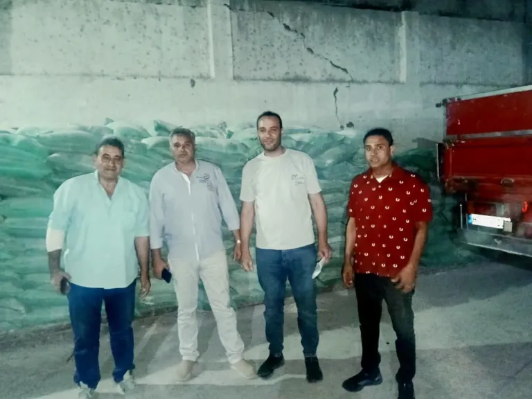 ضبط سيارة محملة 147 شيكارة دقيق بلدي مدعم قبل بيعها بالسوق السوداء بالبحيرة